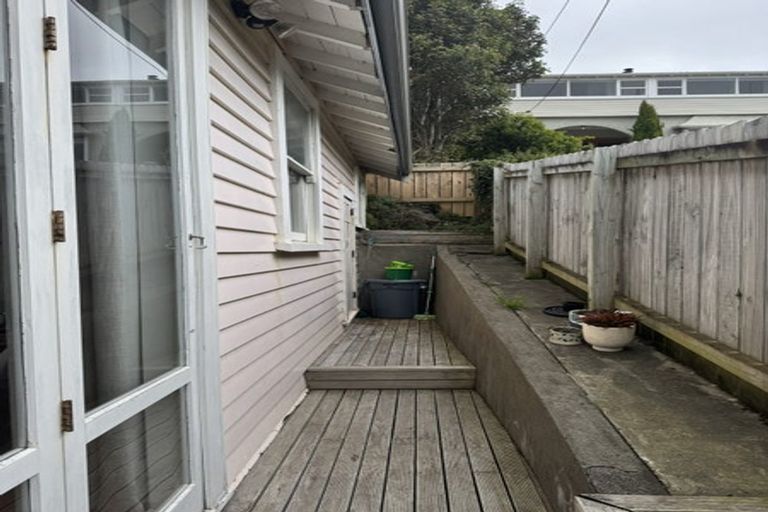 Photo of property in 14c Florence Street, Newtown, Wellington, 6021