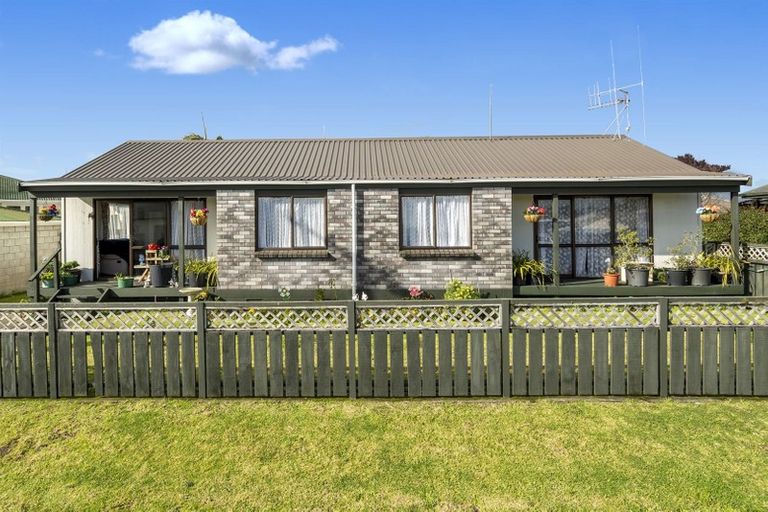 Photo of property in 18 Sinclair Street, Greerton, Tauranga, 3112