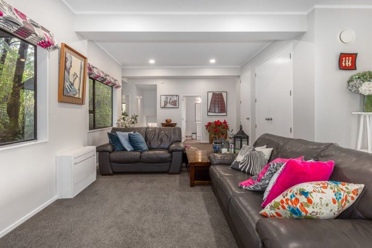 Photo of property in 72 Leeward Drive, Whitby, Porirua, 5024