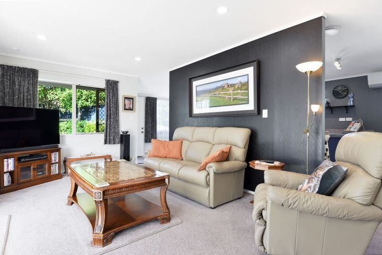 Photo of property in 68 Dixon Road, Glenview, Hamilton, 3206