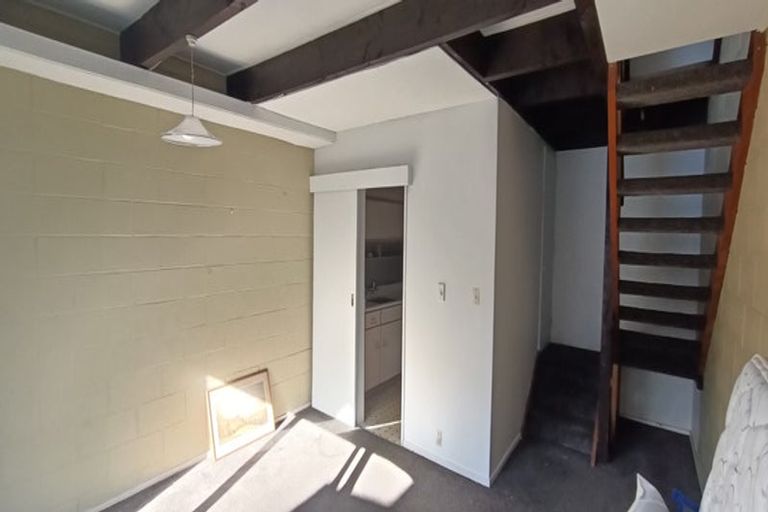 Photo of property in Sherwood Mews, 28z Bidwill Street, Mount Cook, Wellington, 6021