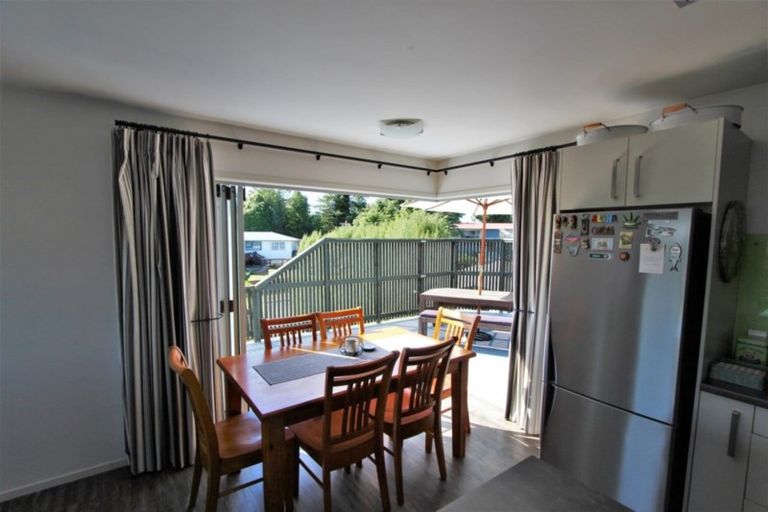 Photo of property in 10 Devon Place, Tokoroa, 3420