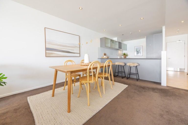 Photo of property in 407/7 Humber Street, Pandora, Napier, 4110