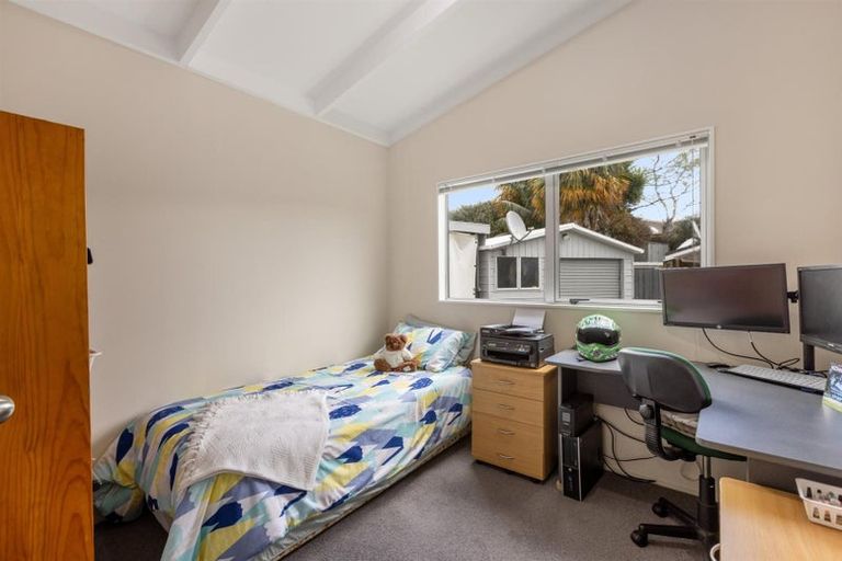 Photo of property in 6 Milsom Place, Te Puke, 3119