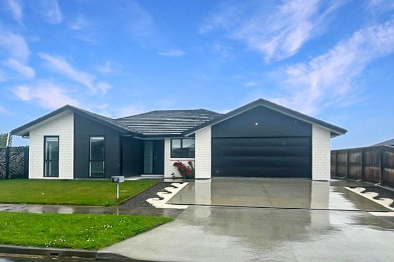 Photo of property in 62 Accolade Street, Feilding, 4702