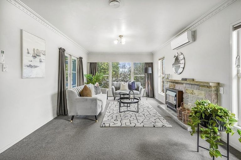 Photo of property in 12 Somme Crescent, Hillcrest, Hamilton, 3216