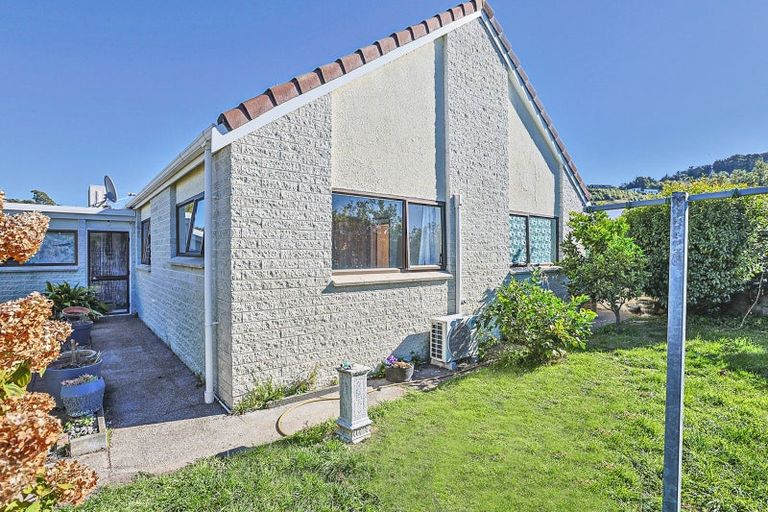 Photo of property in 1/10 Nicholas Street, Taradale, Napier, 4112