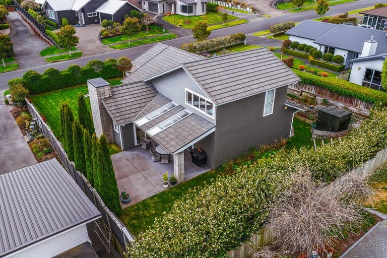 Photo of property in 12 Coprosma Crescent, Waipahihi, Taupo, 3330