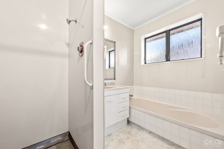 Photo of property in 28a Exchange Street, Ebdentown, Upper Hutt, 5018
