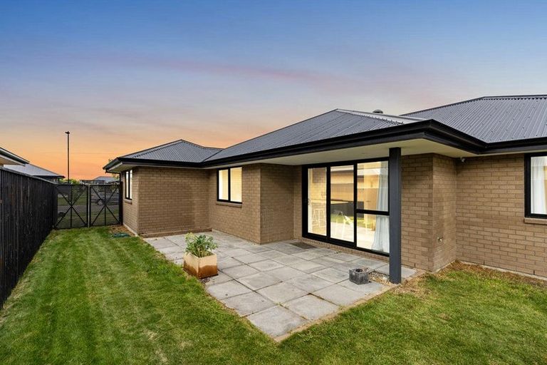 Photo of property in 8 Flock Street, Rolleston, 7615