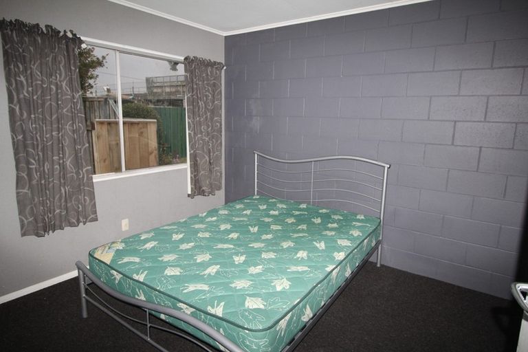 Photo of property in 8c Seaforth Avenue, Milson, Palmerston North, 4414