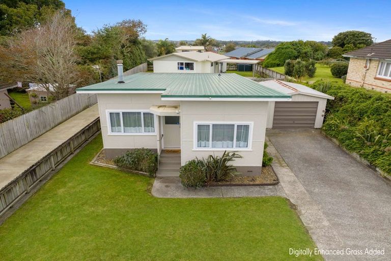 Photo of property in 69 King Street, Waiuku, 2123