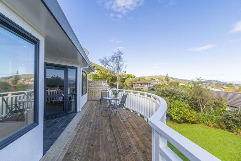 Photo of property in 11 Kea Street, Waikanae, 5036