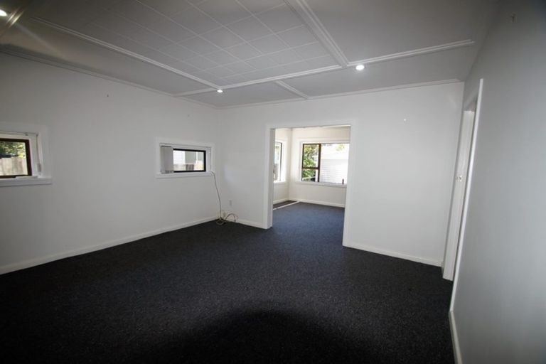 Photo of property in 16 Kerrs Road, Linwood, Christchurch, 8062