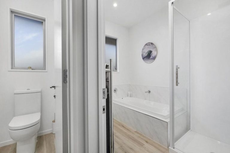 Photo of property in 14a Claxton Place, Saint Martins, Christchurch, 8022