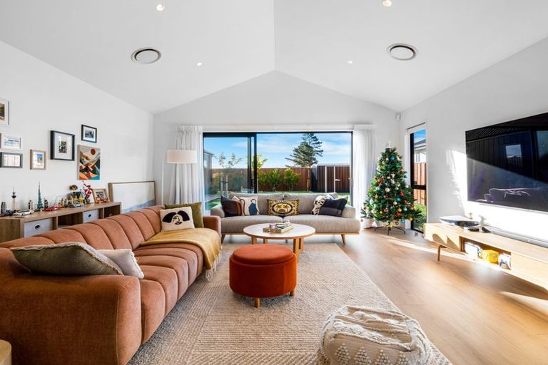 Photo of property in 6 Boag Place, Halswell, Christchurch, 8025