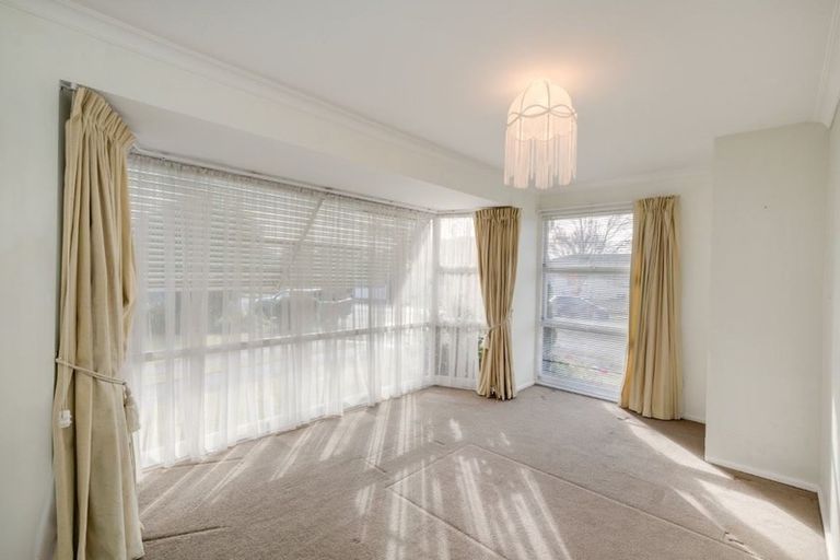 Photo of property in 131 Kendal Avenue, Burnside, Christchurch, 8053