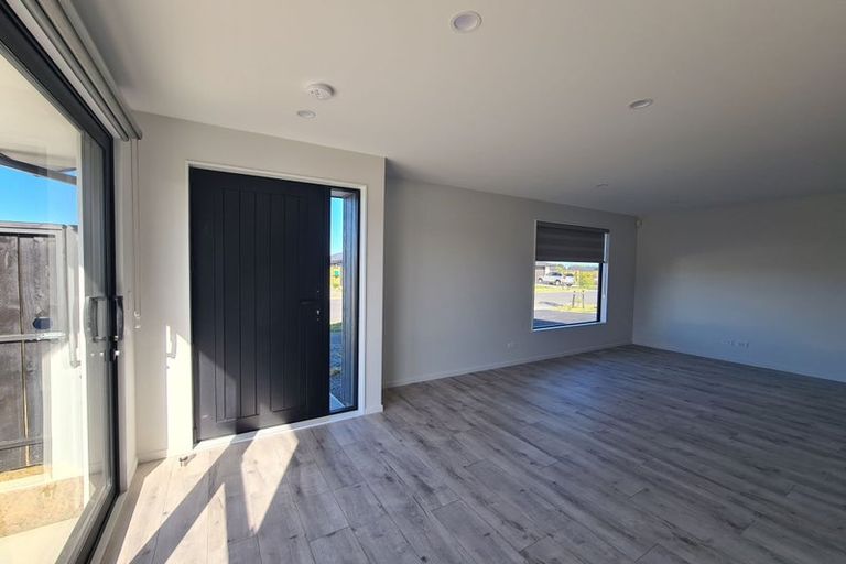 Photo of property in 98a Avanda Avenue, Rolleston, 7615