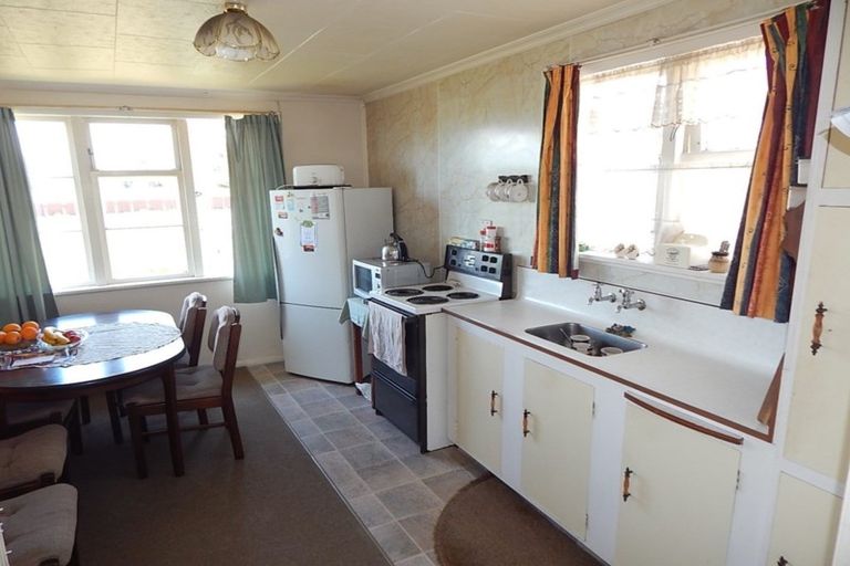 Photo of property in 56 Domett Street, Westport, 7825