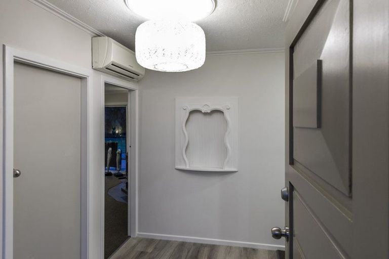 Photo of property in 10 Westerleigh Street, Bishopdale, Christchurch, 8053