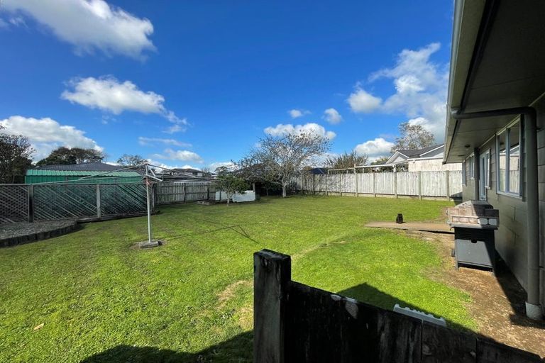 Photo of property in 13 Tawari Street, Inglewood, 4330