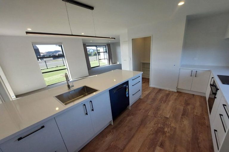 Photo of property in 5 Florey Lane, Rolleston, 7614