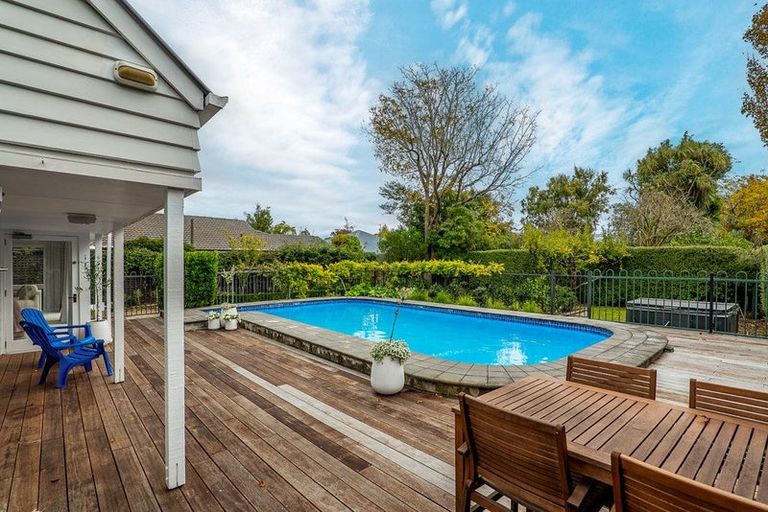 Photo of property in 63 Glandovey Road, Fendalton, Christchurch, 8052
