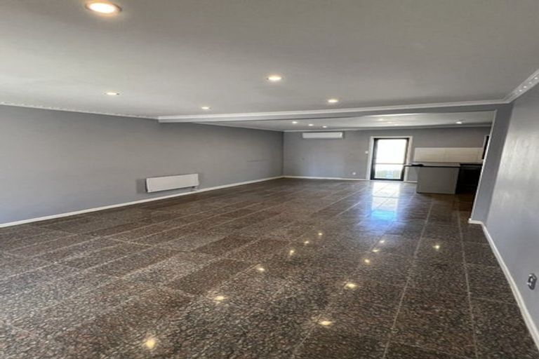 Photo of property in 20 Henwood Road, Mangere East, Auckland, 2024