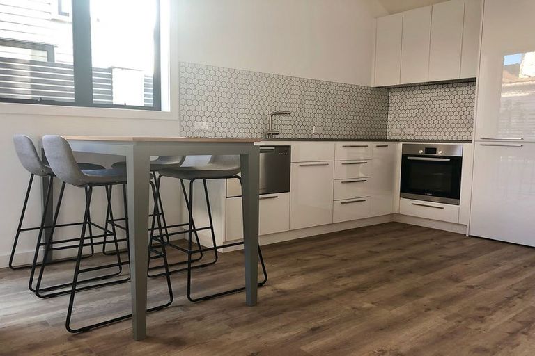 Photo of property in 82c Wallace Street, Mount Cook, Wellington, 6021