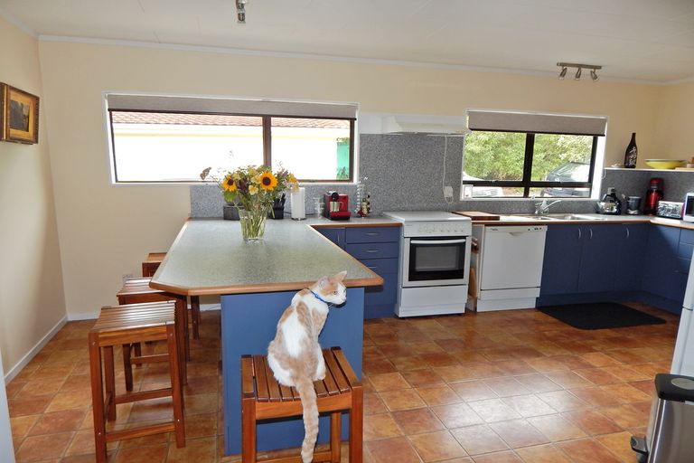 Photo of property in 27 Rangitane Loop Road, Kerikeri, 0294