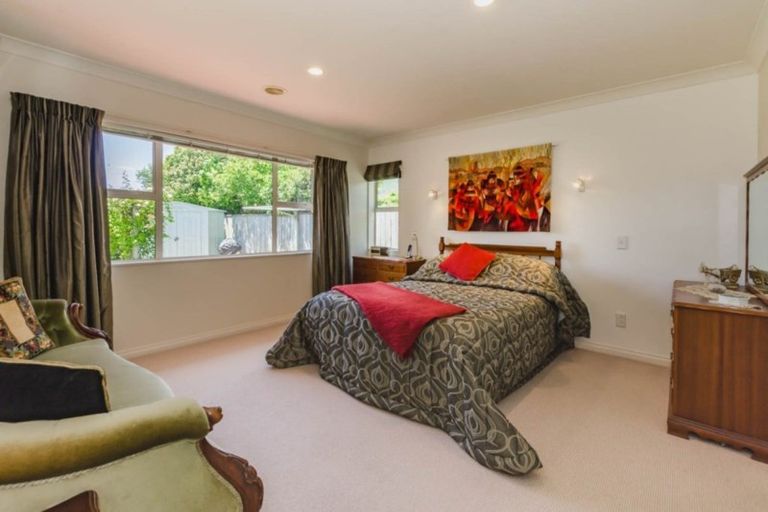 Photo of property in 41 Kapanui Road, Waikanae, 5036