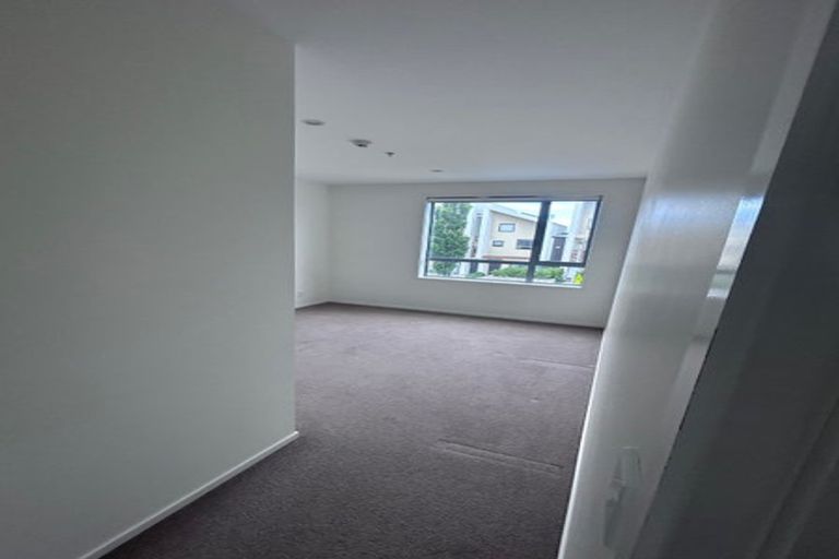 Photo of property in 101/160b Hobsonville Point Road, Hobsonville, Auckland, 0616