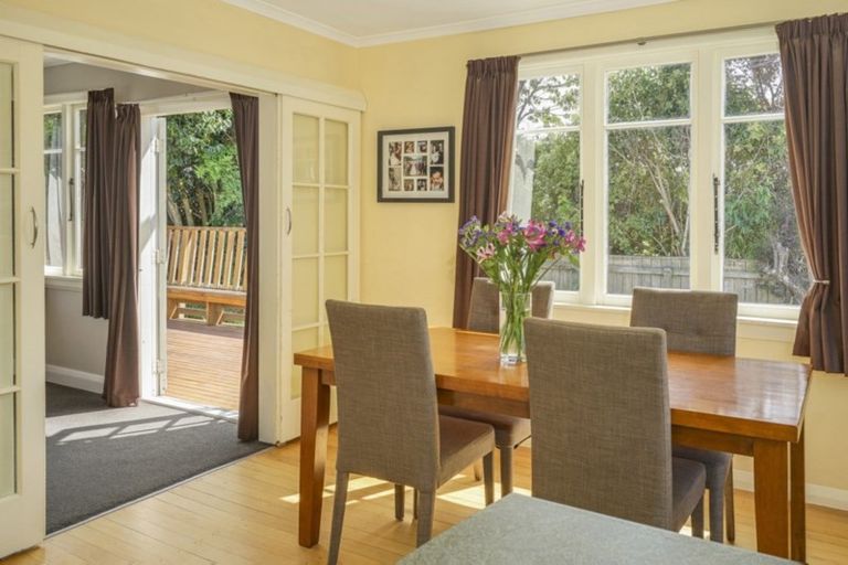 Photo of property in 11 Maitland Avenue, Stoke, Nelson, 7011