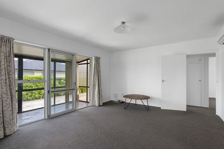 Photo of property in 500 Harewood Road, Harewood, Christchurch, 8051