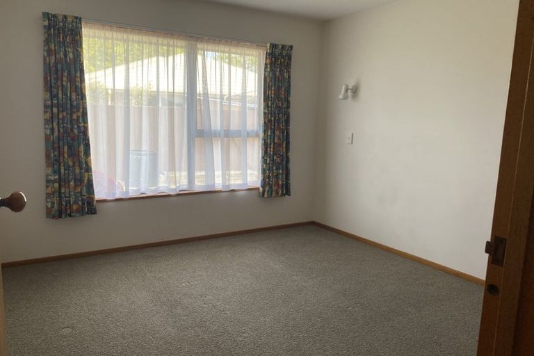 Photo of property in 10 Innisfree Place, Northwood, Christchurch, 8051