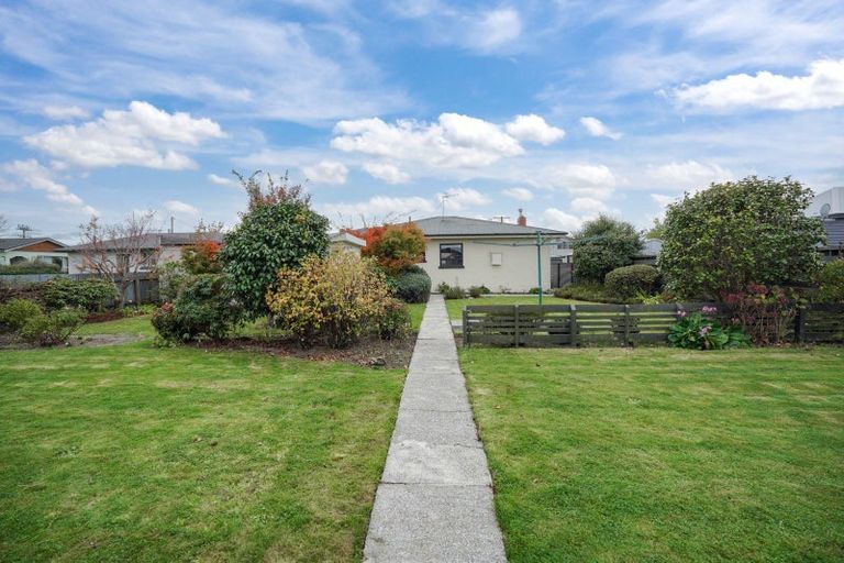 Photo of property in 25 Albert Street, Winton, 9720