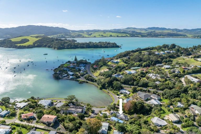 Photo of property in 1 Richmond Road, Mangonui, 0420