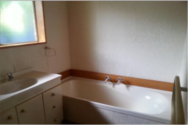 Photo of property in 3/50 Picton Avenue, Riccarton, Christchurch, 8011