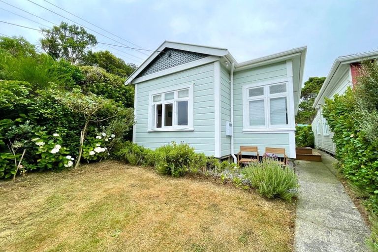 Photo of property in 27 Taft Street, Brooklyn, Wellington, 6021