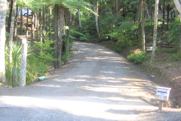 Photo of property in 41 Tarapatiki Drive, Whitianga, 3510