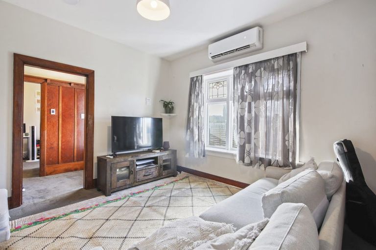 Photo of property in 33 Tower Street, Hornby, Christchurch, 8042