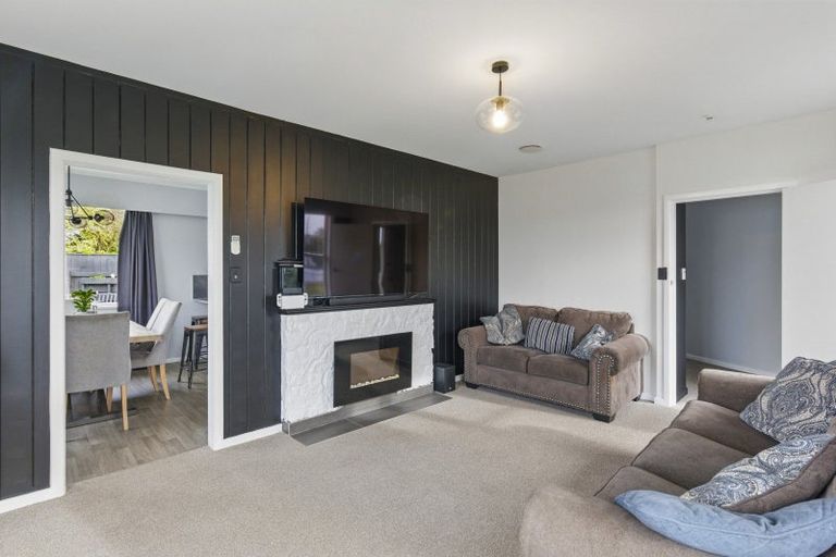 Photo of property in 2 Weld Street, Levin, 5510