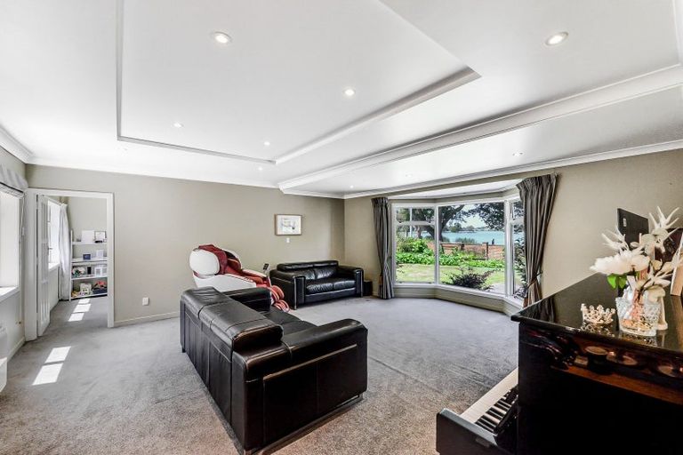 Photo of property in 19 Lake Domain Drive, Frankton, Hamilton, 3204