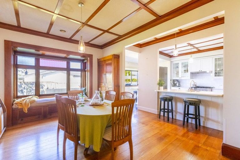 Photo of property in 19 Elbourne Street, Taradale, Napier, 4112