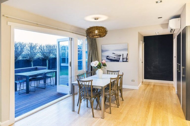 Photo of property in 128 Rutland Street, St Albans, Christchurch, 8052