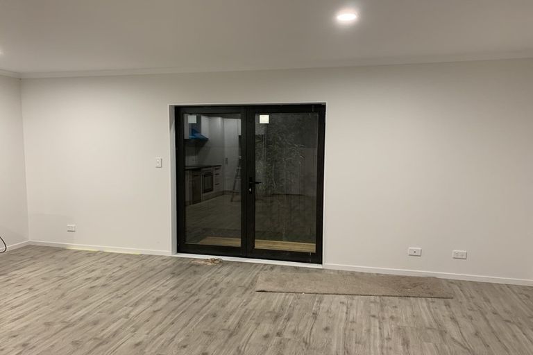 Photo of property in 45 Makora Road, Massey, Auckland, 0614