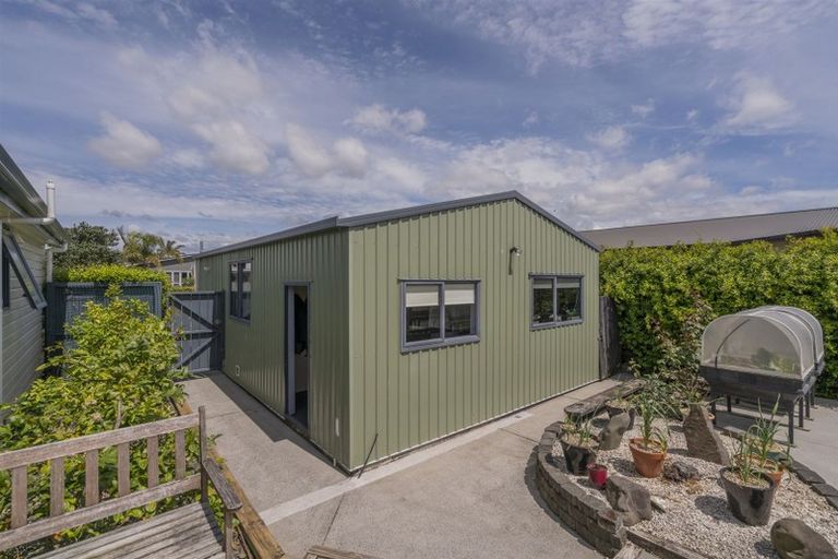 Photo of property in 24 Meadow Drive, Whitianga, 3510