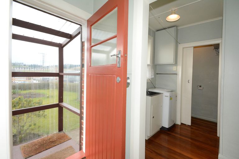 Photo of property in 28 Koremata Street, Green Island, Dunedin, 9018
