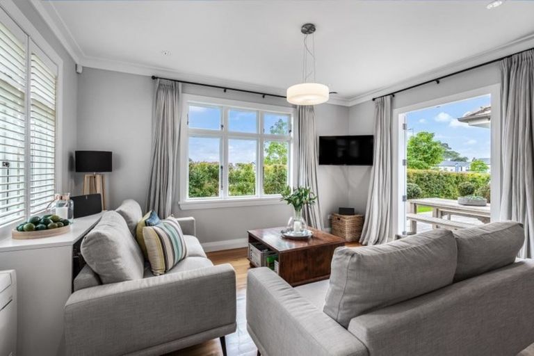 Photo of property in 12 Sunderland Avenue, Hobsonville, Auckland, 0616