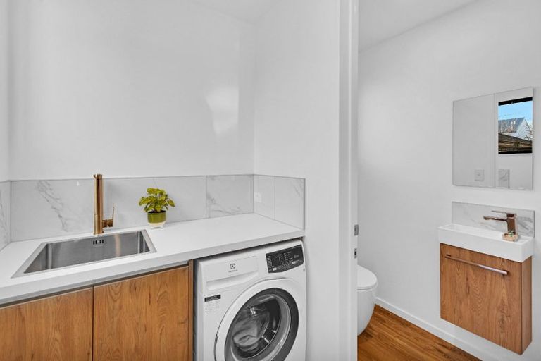 Photo of property in 49 Forfar Street, St Albans, Christchurch, 8014